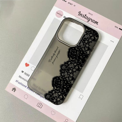 Letter Black Lace Phone Case For IPhone 17 16 15 14 13 12 11 Pro Max 13 12 17 Air 16 Plus Shockproof Soft Clear Cases Coque
