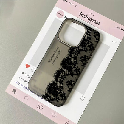 Letter Black Lace Phone Case For IPhone 17 16 15 14 13 12 11 Pro Max 13 12 17 Air 16 Plus Shockproof Soft Clear Cases Coque